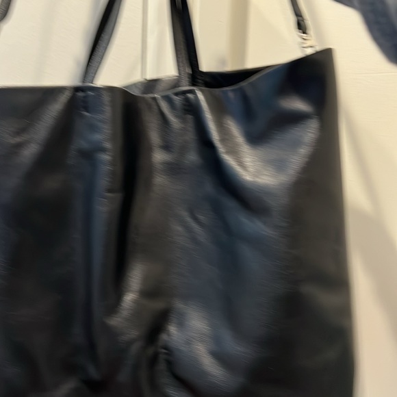 Black leather bag - Picture 3 of 3